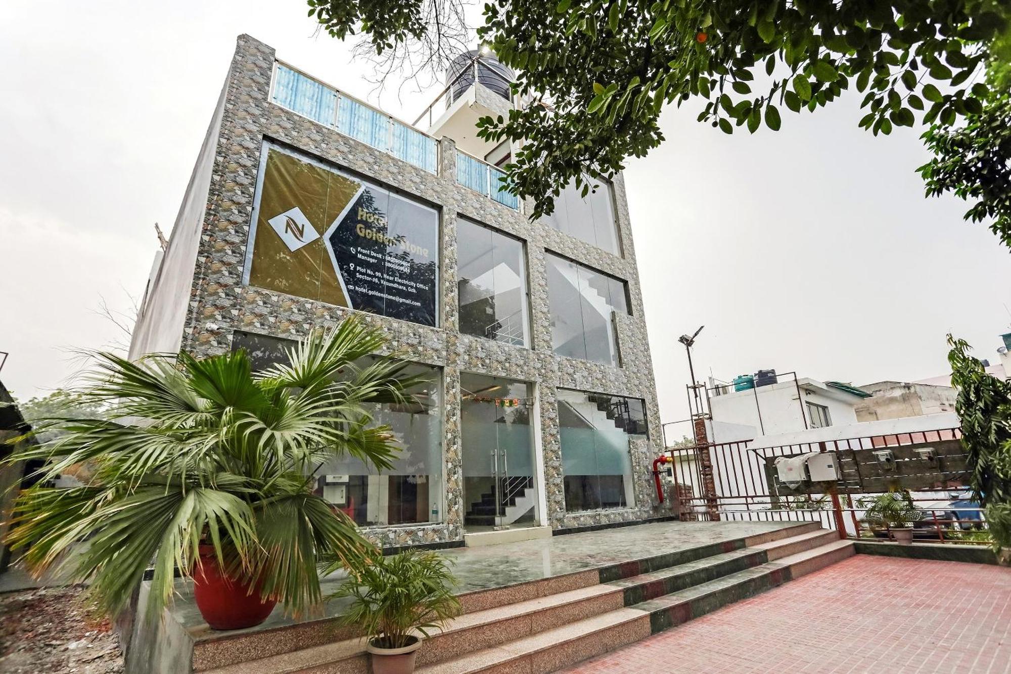 Hotel O Golden Stone Ghaziabad Zewnętrze zdjęcie